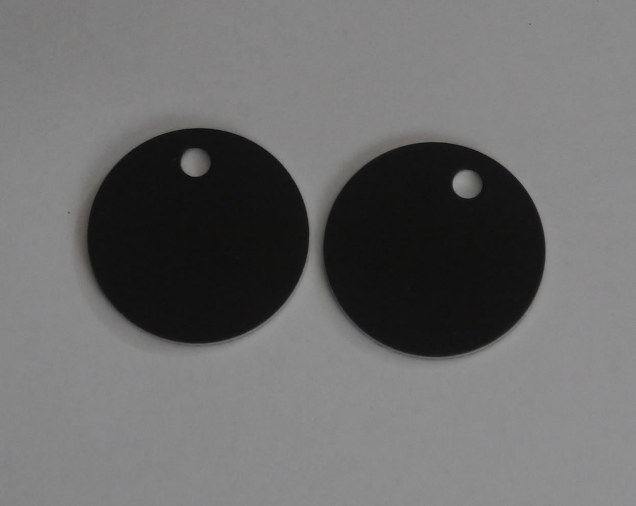 Round Pet Tags resized.png
